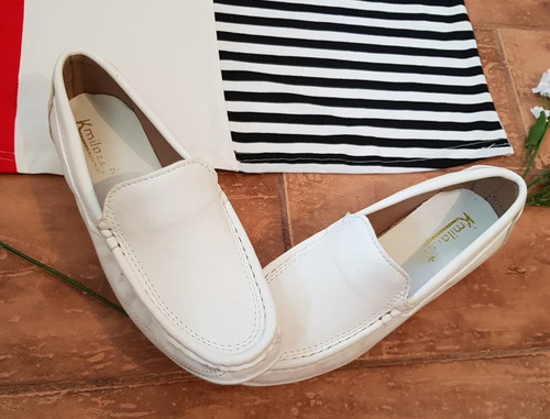Zapatos Blancos Tipo Mocasin - Dama