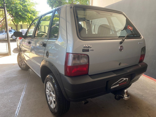 Imagem 4 de 10 de Fiat Uno Milli Economy Way 1.0 Flex 4 Portas 2013/2013 Comp
