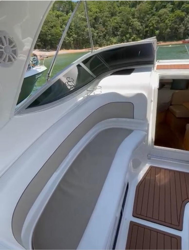 Imagem 12 de 16 de Bayliner 310 2013 Mercruiser 380 Hp 277 Hrs. Gas.