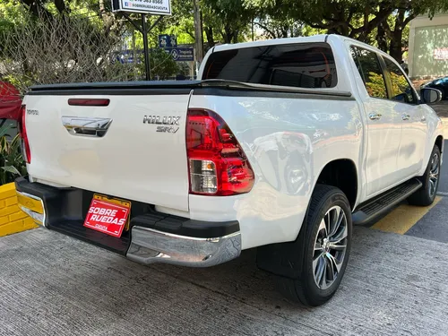 Toyota Hilux 2.8l