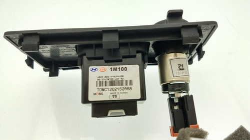 Imagem 3 de 7 de Moldura Console Central Aux Usb Tomada 12v Kia Cerato 12-13
