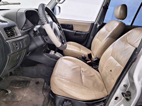 Mitsubishi Pajero TR4 2.0 4X4 16V 140CV FLEX 4P AUTOMÁTICO