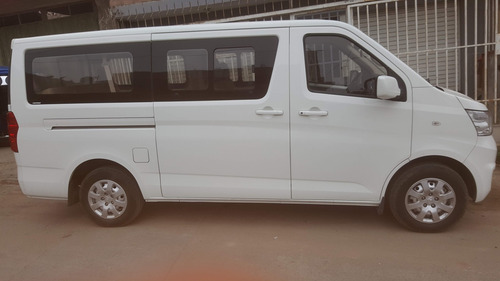 Alquiler De Van O Minivan