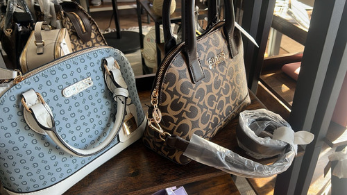 Guess Bolso Kinsley Con Logo- Piedra Multi