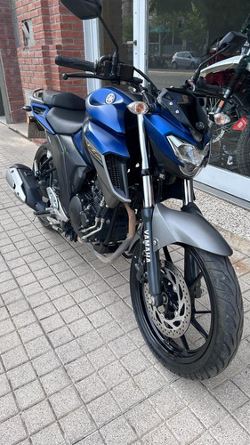 Yamaha Fz 25 / Usada