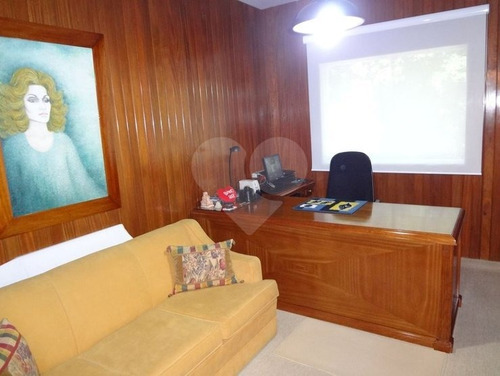Linda Casa 4 Dormitórios 4 Vagas Na Aclimação - 469 M2 Próxima Ao Parque Da Aclimação! - 226-im205717