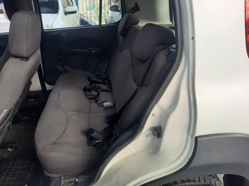 Imagem 10 de 10 de Fiat Uno 2013 1.0 Way