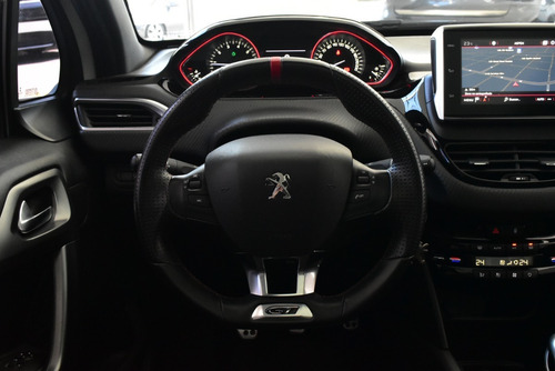 Imagen 9 de 16 de Peugeot 208 1.6 Gt Thp 2018 - Car Cash