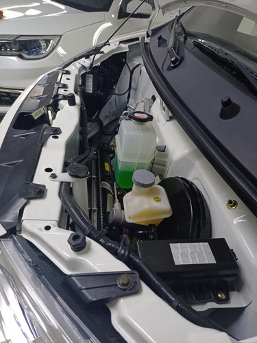 Imagen 21 de 21 de Lifan Mamut Cabina Simple Dual