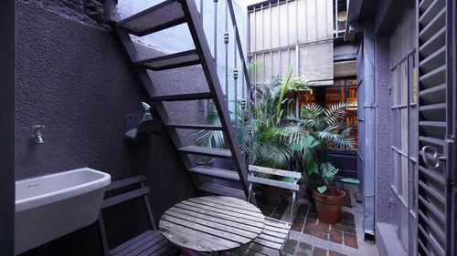 Alquiler Casa De 6 Ambientes En Olivos Con Pileta