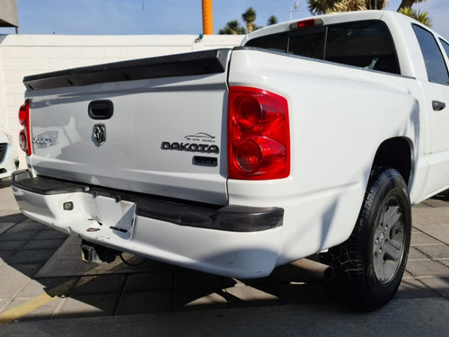Dogde Dakota Slt Crew Cab 2011