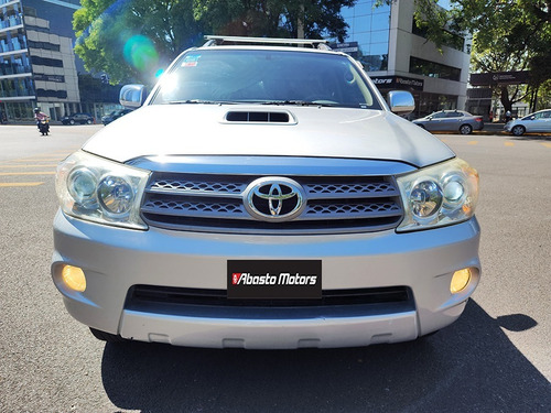 Imagen 9 de 25 de Toyota Sw4 2011 Srv Hilux 7 Asientos Cuero Abasto Motors