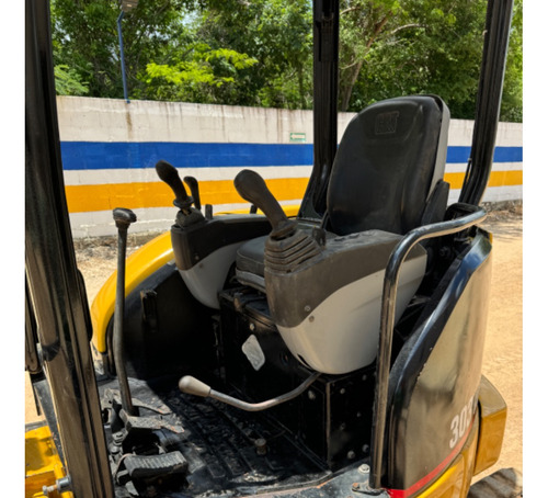 Miniexcavadora 303 Cat 2006 4000hrs Recién Importada