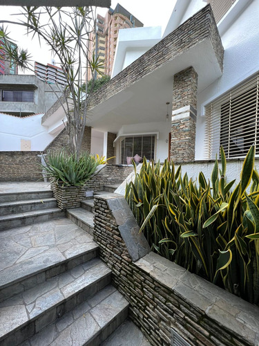 Hermosa Casa En El.parral Completamente Remodelada Socc