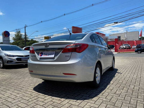 Imagem 7 de 15 de Hyundai Hb20 S Comfort 1.0 Flex 2015