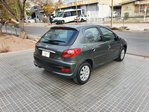 Imagen 5 de 8 de Peugeot 207 Compact 5ptas. 1.9d Xs