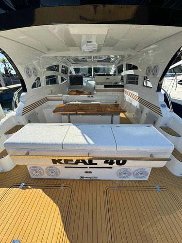 Lancha Real 40 Ht Com 2x Mercruiser Axius 270hp Diesel 2022