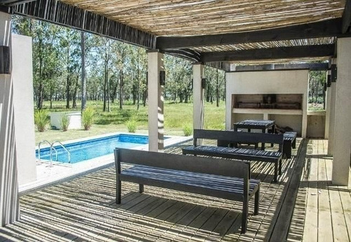 Casa En Venta De 3 Dormitorios En Polo Club
