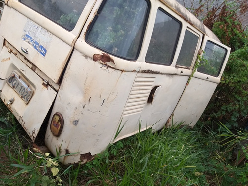 Volkswagen Kombi Corujinha Samb