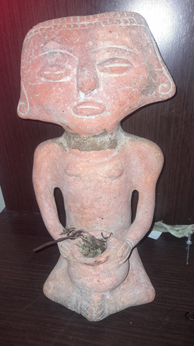 Porcelana,precoloombina,cultura Malagana.