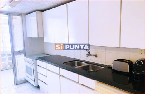 Imagen 8 de 19 de Apartamento En Alquiler Anual