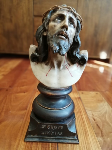 Antiguo Busto De Cristo Originario De Olot España Siglo 19.