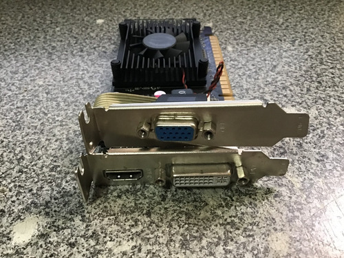 Tarjeta De Video Nvidia Geforce 210 Evga 01g-p3-1312-lr 1gb (Usado)