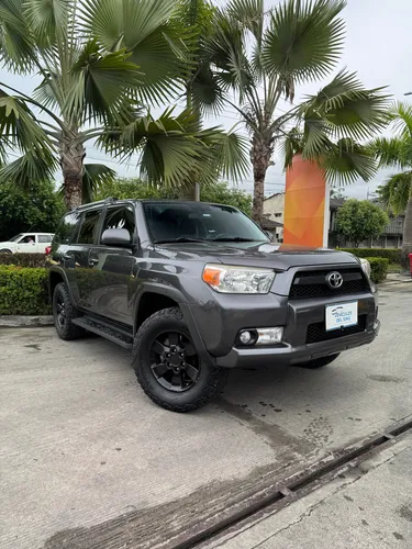 Toyota 4Runner 4.0 Sr5