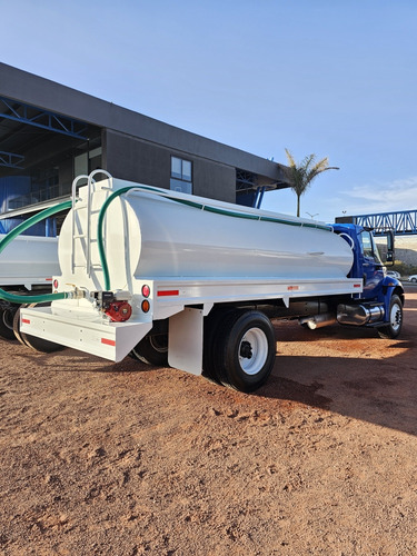 International 4300 Modelo 2011 Tanque Nuevo De 10,000 Litros
