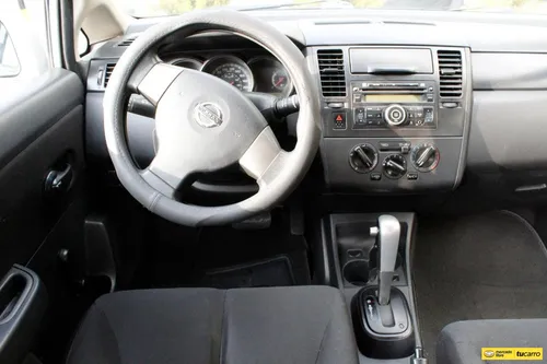 Nissan Tiida 1.8 Miio 4p At