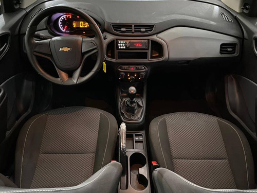 Imagem 7 de 10 de Chevrolet Onix 1.0 Mpfi Joy 8v Flex 4p Manual