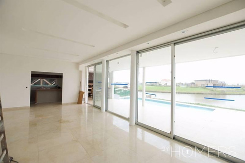 Casa En Venta Al Lago En Puertos - Nordelta Ii