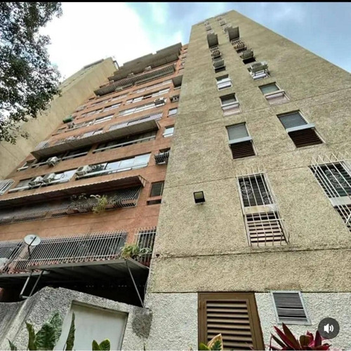 Apartamento En Venta En La Urbina Caracas