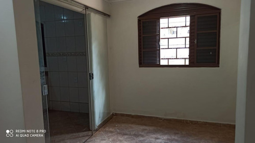 Casa Para Venda Em Ra Xiv São Sebastião, São Francisco, 3 Dormitórios, 1 Suíte, 1 Banheiro, 8 Vagas - M0373_1-1752530