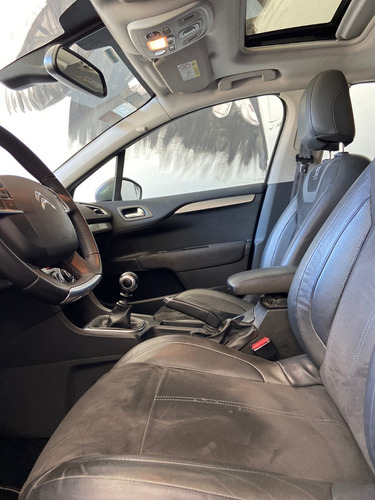Imagen 19 de 25 de Citroen C4 Lounge Feel Pack 10 Años 1.6 Hdi 2018