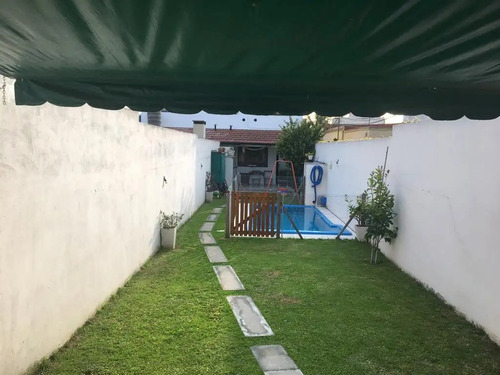 Duplex 4 Amb. Con Quincho / Pileta