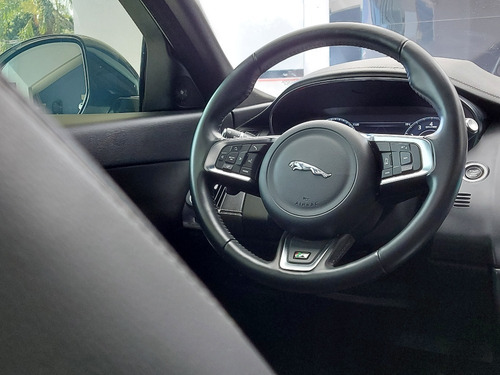 Imagem 15 de 15 de Jaguar E - Pace 250p S Rdy