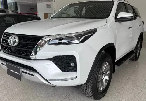 Toyota Fortuner 2.7 Srv At
