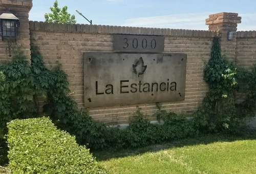 Vendo Parcela En Calle Loreto Cercana A La Autopista Del Sol