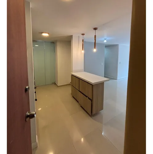 Apartamento Piso 5 Unidad Completa-cumbres- Envigado