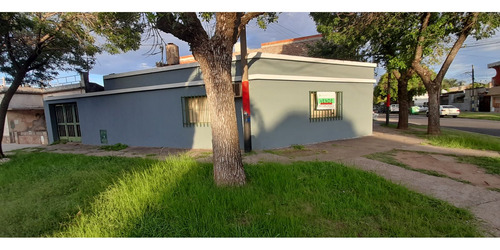 Casa En Venta. Pasco Y Fraga