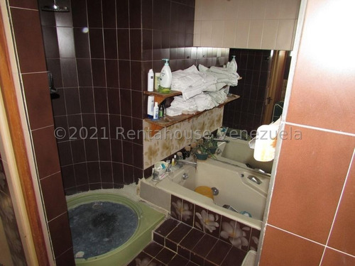 Imagen 15 de 21 de Amplia Casa En Venta La Trinidad Mls #21-22888