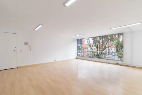 Oficina En Arriendo/venta En Chapinero. Cod A12068