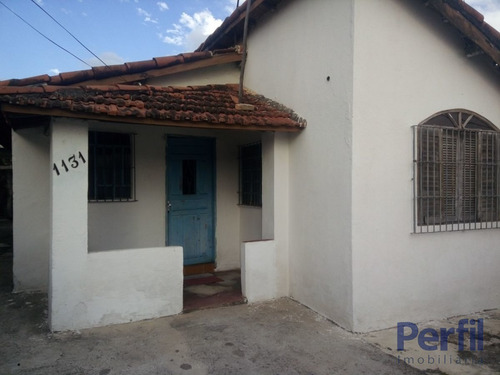 Imagem 2 de 10 de Casas - 3 Dormitórios - 2152