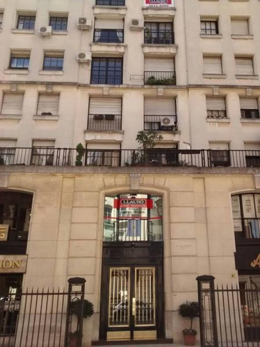 Imagen 2 de 10 de Av Alvear - Av Callao:en La Mejor Zona De Recoleta Edifcio Dubourg 2 Dormitorios A La Calle Con Cochera
