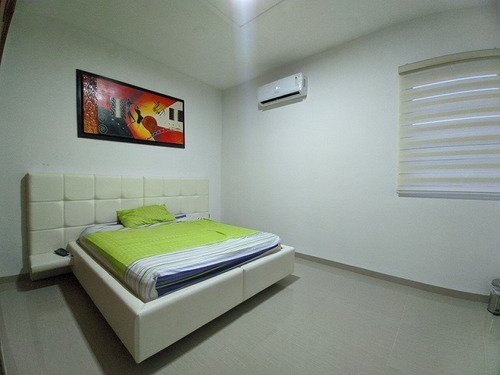 Imagen 12 de 22 de Noreida Delgado +58 414-1431887 / Casa En Venta Recién Remodelada, Trigal Sur Valencia.