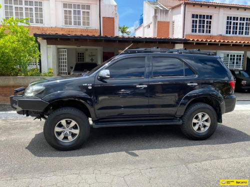 Imagen 6 de 13 de Toyota Fortuner Automatico 4x4