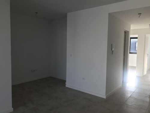 Imagen 12 de 17 de Departamento A Estrenar - La Calabria, San Isidro.