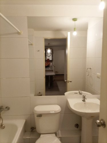 Departamento Estilo Mariposa En Venta, Angamos 339, Santiago