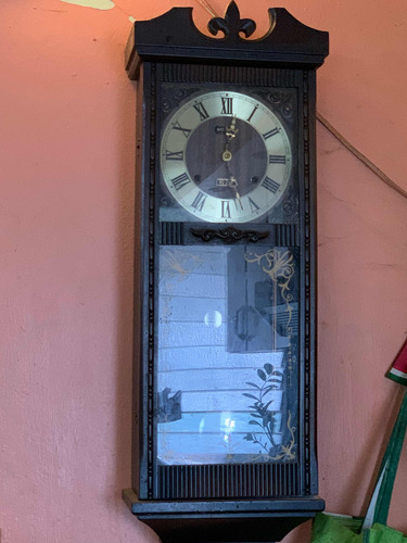 Reloj Antiguo De Péndulo